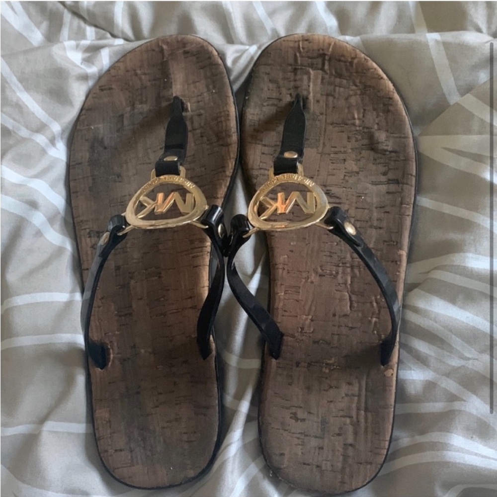 Mk sandals